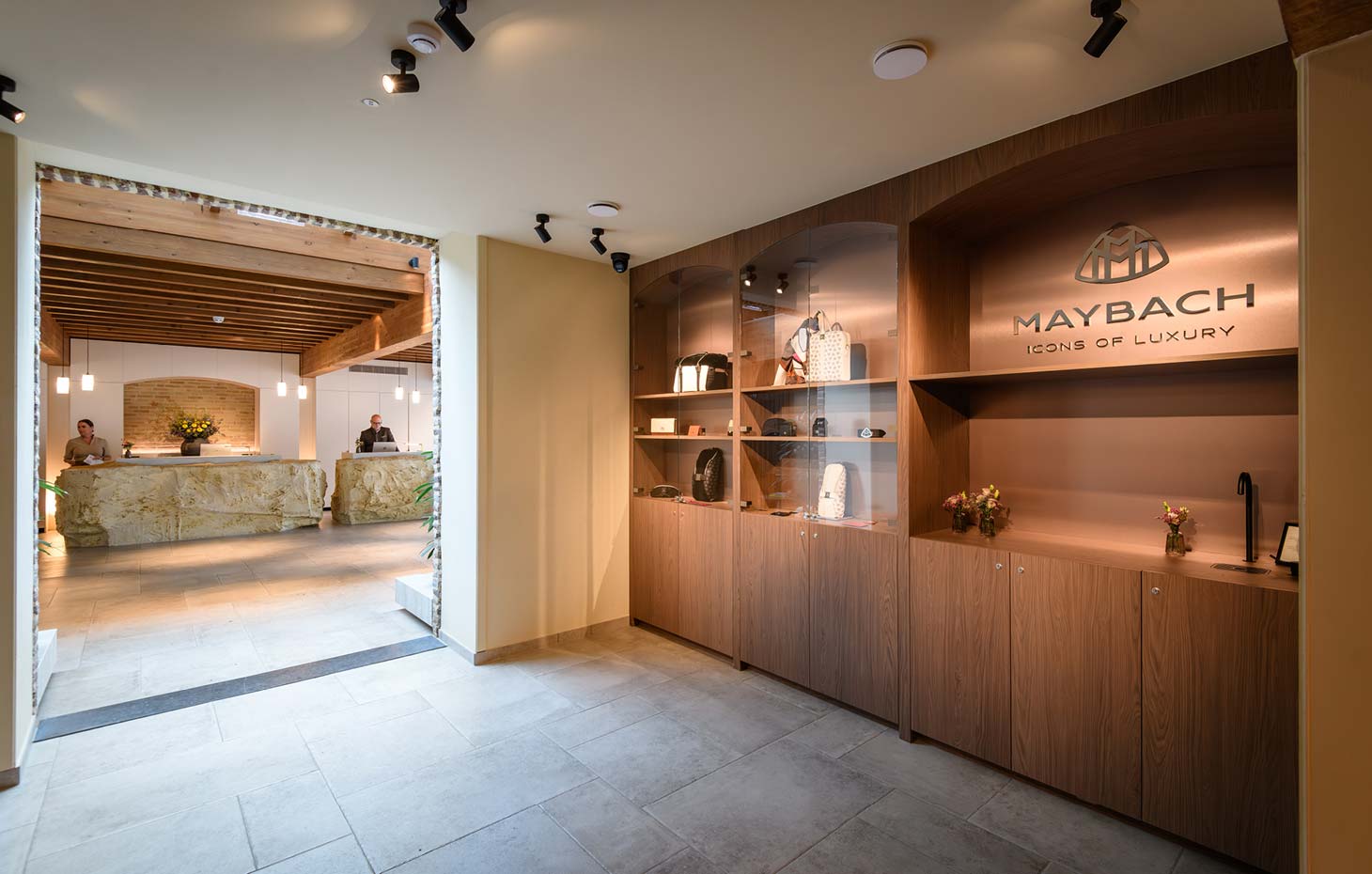 Mercedes-Maybach-Van-Oys-Maastricht-Retreat Craftmanship Mercedes-Maybach-Van-Oys-Maastricht-Retreat-Craftmanship